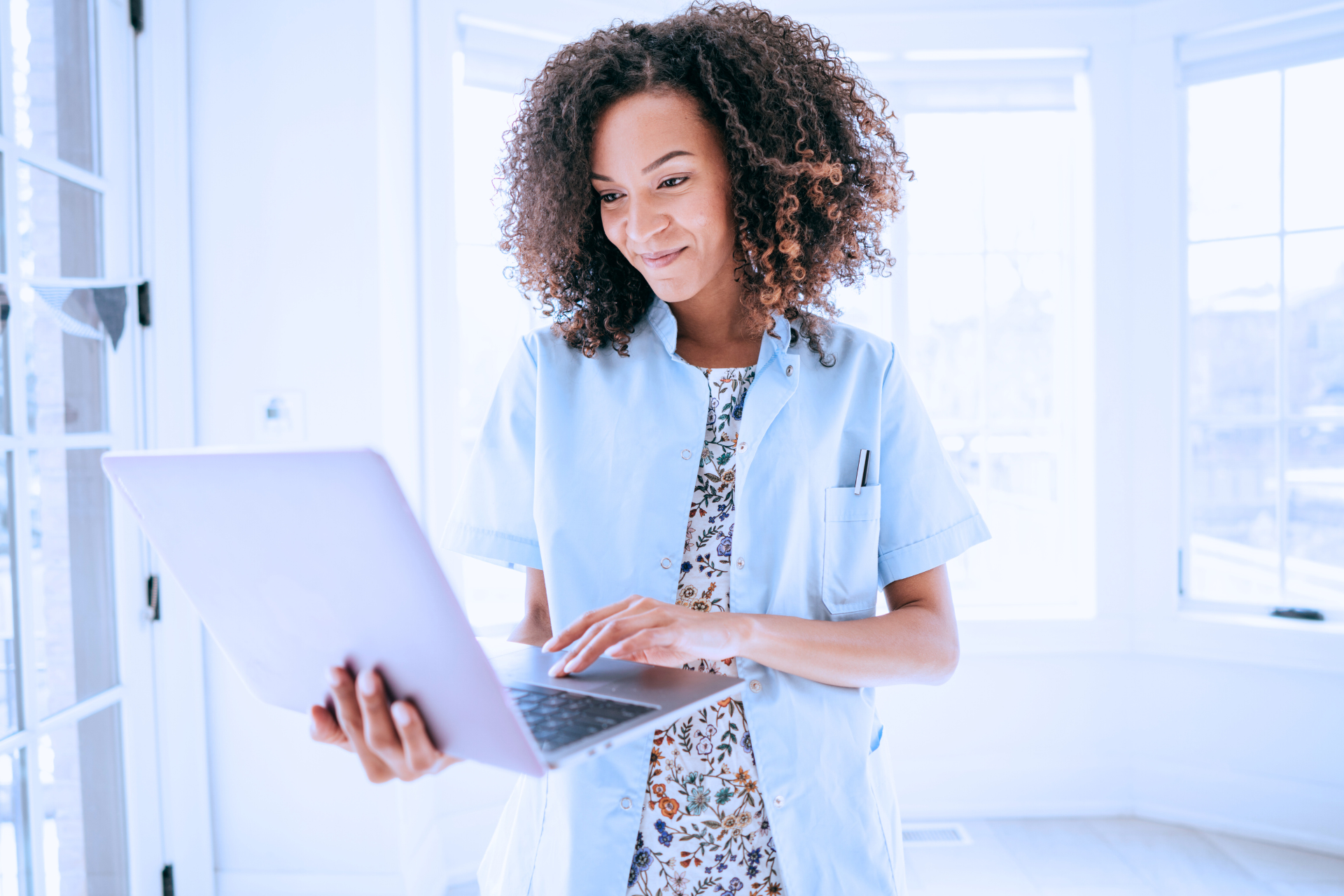 Hire a freelancer with blackbear